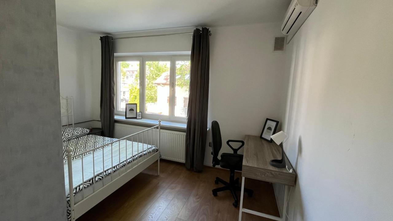 Comfy, Nice And Small Room In Krasków Εξωτερικό φωτογραφία