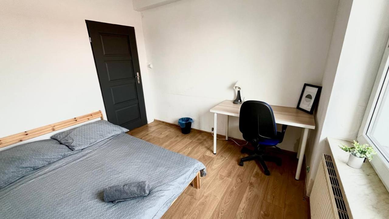 Comfy, Nice And Small Room In Krasków Εξωτερικό φωτογραφία